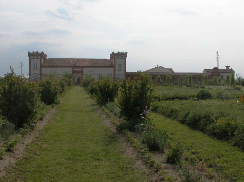 Verginese Castle's brolo
